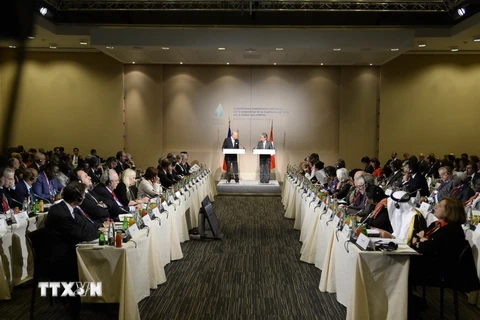 Hội nghị tham vấn không chính thức cấp Bộ trưởng chuẩn bị cho COP21. (Nguồn: AFP/TTXVN)
