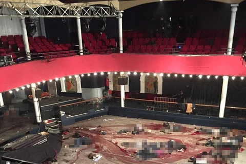 Công bố bức ảnh hiện trường đẫm máu bên trong nhà hát Bataclan