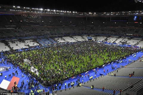​Sân Stade de France - nơi diễn ra trận đấu giữa Pháp và Đức, đã khiến ba cổ động viên thiệt mạng và nhiều người khác bị thương. (Nguồn: AFP/Getty Images)