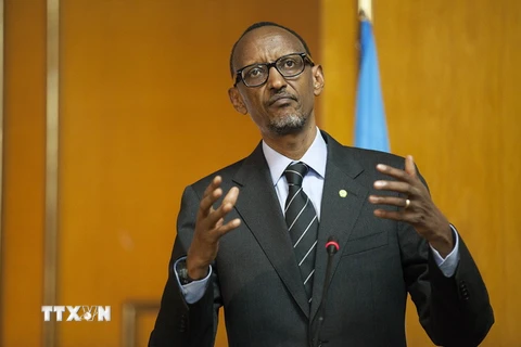 Tổng thống Rwanda Paul Kagame tại một cuộc họp báo ở Addis Ababa, Ethiopia ngày 16/4. (Nguồn: AFP/TTXVN)