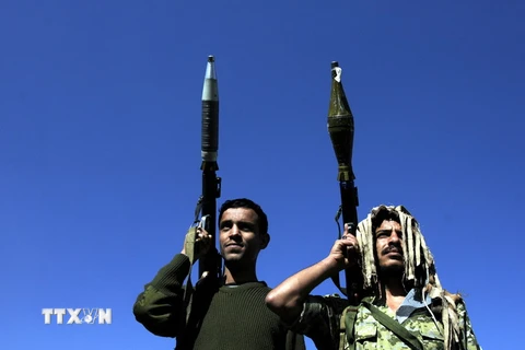 Các tay súng Houthi ở Yemen tại thủ đô Sanaa ngày 14/12. (Nguồn: THX/TTXVN)
