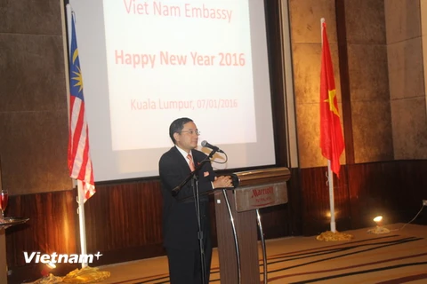 Đại sứ Việt Nam tại Malaysia Phạm Cao Phong phát biểu tại buổi chiêu đãi. (Ảnh: Kim Dung-Chí Giáp/Vietnam+)