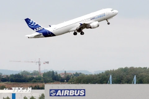Một chiếc máy bay Airbus cất cánh từ Toulouse, miền Nam nước Pháp. (Nguồn: AFP/TTXVN)