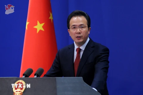 Người phát ngôn Bộ Ngoại giao Trung Quốc Hồng Lỗi phát biểu về hệ thống THAAD tại thủ đô Bắc Kinh. (Nguồn: THX/TTXVN)