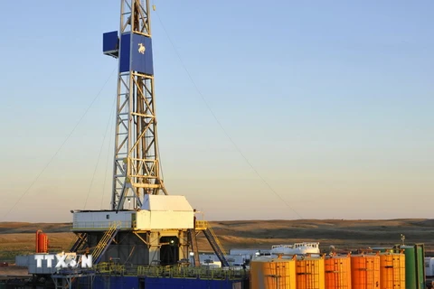 Giàn khoan dầu gần Stanley, Bắc Dakota. (Nguồn: AFP/TTXVN)