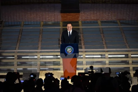 Tổng thống Panama Juan Carlos Varela phát biểu sau cuộc họp với các nhà ngoại giao nước ngoài ở Panama City ngày 6/4. (Nguồn: AFP/TTXVN)