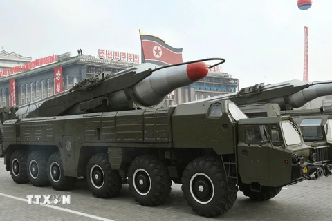 Tên lửa Musudan tham gia lễ duyệt binh kỷ niệm 65 năm thành lập Đảng Lao động Triều Tiên ở Bình Nhưỡng tháng 10/2010. (Nguồn: EPA/TTXVN)