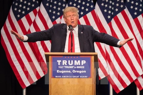 Ứng cử viên Donald Trump phát biểu trong chiến dịch vận động tranh cử ở Eugene, Oregon ngày 6/5. (Nguồn: AFP/TTXVN)