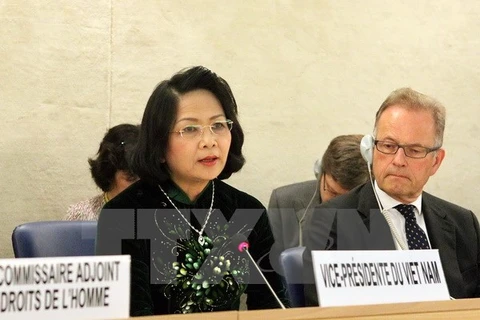 Phó Chủ tịch nước Đặng Thị Ngọc Thịnh phát biểu tại khóa họp thứ 32 Hội đồng Nhân quyền Liên hợp quốc. (Ảnh: Quang Hải/TTXVN)