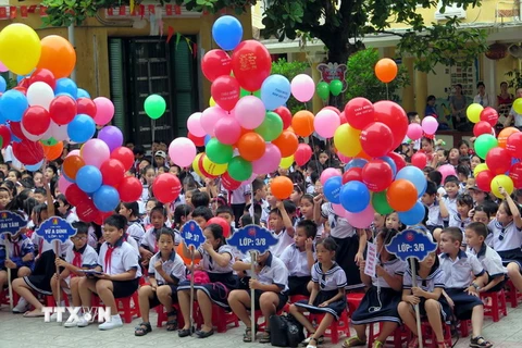 Lễ khai giảng năm học mới tại Trường tiểu học Lê Lợi, thành phố Huế. (Ảnh: Quốc Việt/TTXVN)