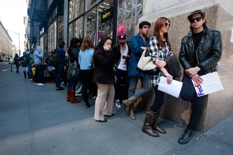 Xếp hàng nộp đơn xin việc tại New York. (Nguồn: Getty Images)