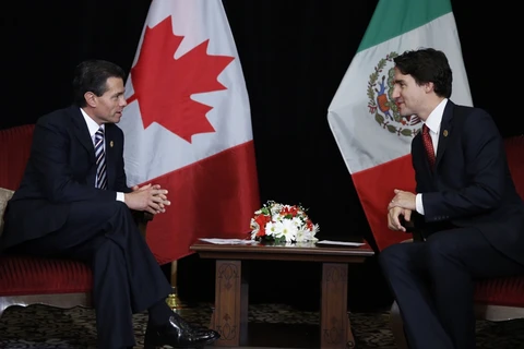 Thủ tướng Canada Justin Trudeau (phải) và người đồng cấp Mexico Enrique Pena Nieto. (Nguồn: pm.gc.ca)