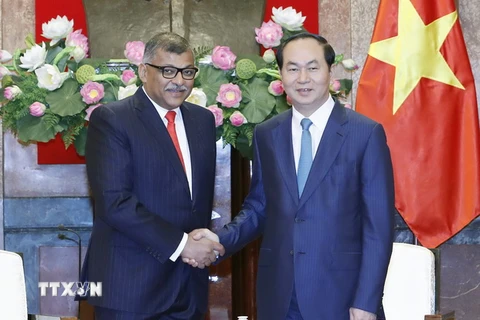 Chủ tịch nước Trần Đại Quang tiếp Ngài Sundaresh Menon, Chánh án Tòa án Tối cao Cộng hòa Singapore sang thăm và làm việc tại Việt Nam. (Ảnh: Nhan Sáng/TTXVN)