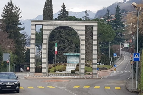 Campione - vùng lãnh thổ Italy nằm gọn trong lòng Thụy Sĩ