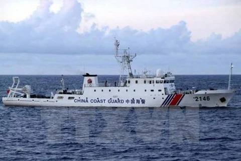 Tàu hải giám Trung Quốc hoạt động gần khu vực tranh chấp trên biển Hoa Đông. (Nguồn: AFP/TTXVN)