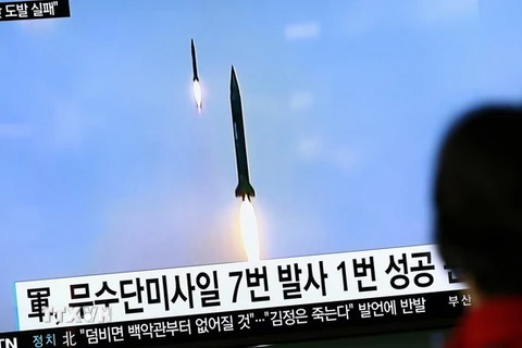 Vụ phóng tên lửa của Triều Tiên ngày 16/10/2016. (Nguồn: EPA/TTXVN)
