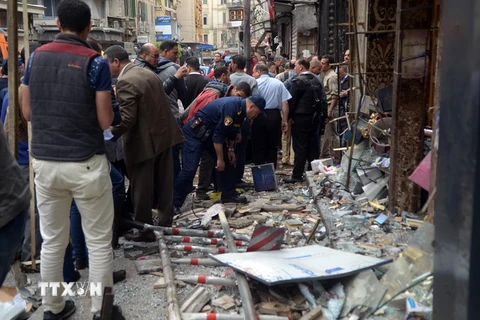 Hiện trường vụ đánh bom tại nhà thờ ở Alexandria. (Nguồn: THX/TTXVN)