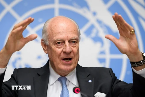 Đặc phái viên Liên hợp quốc về vấn đề Syria, ông Staffan de Mistura phát biểu tại cuộc họp báo ở Geneva, Thụy Sĩ ngày 19/5. (Nguồn: AFP/TTXVN)