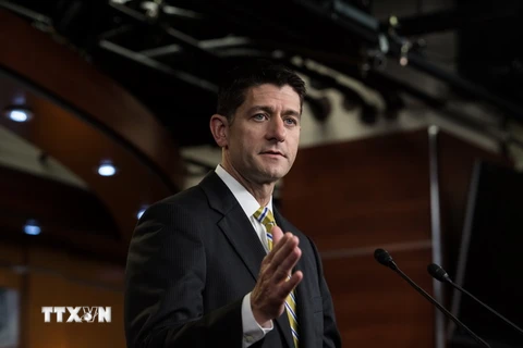Chủ tịch Hạ viện Mỹ Paul Ryan phát biểu trong cuộc họp báo ở thủ đô Washington ngày 27/7. (Nguồn: AFP/TTXVN)