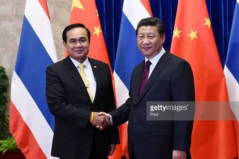 Thủ tướng Thái Lan Prayut Chan-ocha và Chủ tịch Trung Quốc Tập Cận Bình. (Nguồn: Getty Images)