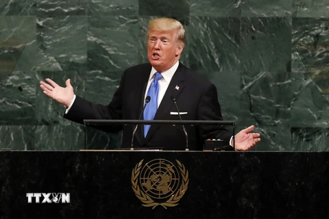 Tổng thống Mỹ Donald Trump phát biểu tại Khóa họp thứ 72 Đại hội đồng Liên hợp quốc ở New York (Mỹ) ngày 19/9. (Nguồn: THX/TTXVN)
