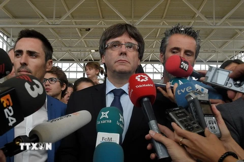 Thủ hiến vùng Catalonia Carles Puigdemont. (Nguồn: AFP/TTXVN)