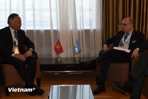 Bộ trưởng Ngoại giao Argentina Jorge Faurie tiếp Thứ trưởng Bộ Công Thương Việt Nam Trần Quốc Khánh tại Buenos Aires. (Nguồn: Bộ Ngoại giao Argentina)