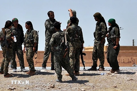 Các tay súng YPG. (Nguồn: AA/TTXVN)