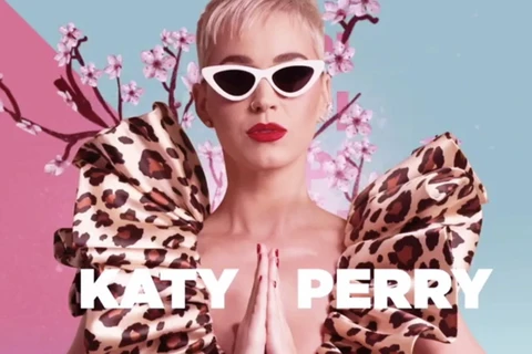 Katy Perry tiếp tục gây bất ngờ khi mặc trang phục của Công Trí