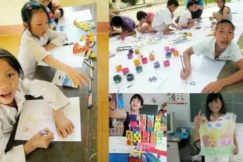 Một lớp học họa của các trẻ tự kỷ do Tohe tổ chức. (Nguồn: Tohe)