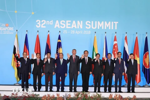Hình ảnh Thủ tướng dự Phiên khai mạc Hội nghị Cấp cao ASEAN lần thứ 32