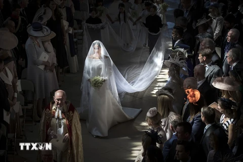 Những khoảnh khắc đáng nhớ trong hôn lễ Hoàng gia Anh