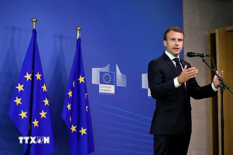 Tổng thống Pháp Emmanuel Macron phát biểu tại cuộc họp thượng đỉnh hẹp ở Brussels, Bỉ, ngày 24/6. (Nguồn: AFP/TTXVN)