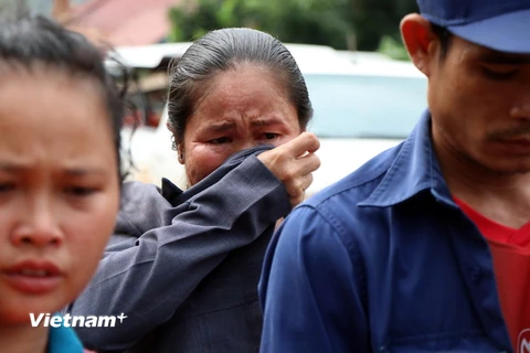 Hàng trăm người dân mắc kẹt đã được giải cứu sau vụ vỡ đập ở Lào