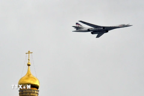 Máy bay mang tên lửa chiến lược Tu-160 của Nga. (Nguồn: AFP/TTXVN)