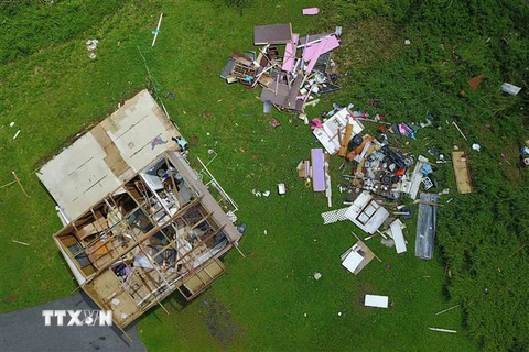 Một ngôi nhà bị tàn phá sau bão Maria ở San Juan, Puerto Rico ngày 24/9/2017. (Nguồn: AFP/TTXVN)