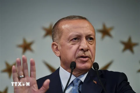 Tổng thống Thổ Nhĩ Kỳ Recep Tayyip Erdogan phát biểu tại tại Istanbul. (Nguồn: AFP/TTXVN)