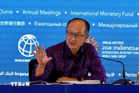 Chủ tịch Ngân hàng Thế giới (WB) Jim Yong Kim phát biểu khai mạc Hội nghị thường niên IMF-WB ở Bali, Indonesia ngày 11/10. (Nguồn: AFP/TTXVN) 