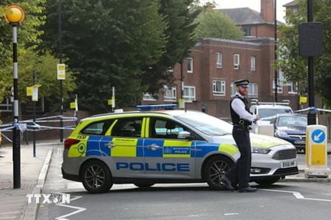 Cảnh sát Anh phong tỏa hiện trường một vụ tấn công. (Nguồn: Shutterstock/TTXVN) 