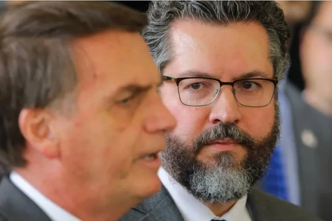 Tổng thống đắc cử Brazil Jair Bolsonaro (trái) và ông Ernesto Fraga Araujo.(Nguồn: AFP/Getty Images) 