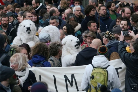 Đây là cuộc tuần hành vì khí hậu lớn nhất ở Bỉ. (Nguồn: Reuters) 