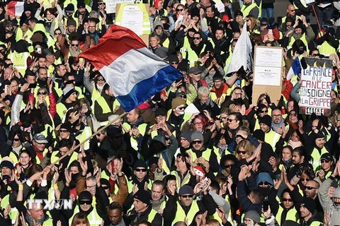 Người biểu tình Áo vàng tập trung tại Marseille, miền nam Pháp ngày 15/12/2018. (Nguồn: AFP/TTXVN) 
