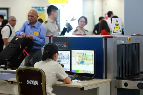 [Photo] An ninh hàng không tại Nội Bài được triển khai ở cấp cao nhất