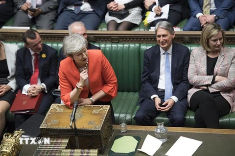 Thủ tướng Anh Theresa May phát biểu tại cuộc họp Hạ viện ở London ngày 27/2/2019. (Nguồn: THX/TTXVN) 