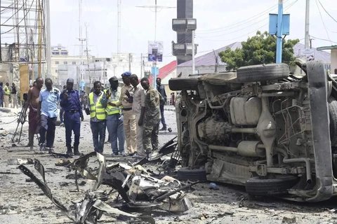 Hiện trường một vụ nổ ở Somalia. (Nguồn: The Independent) 