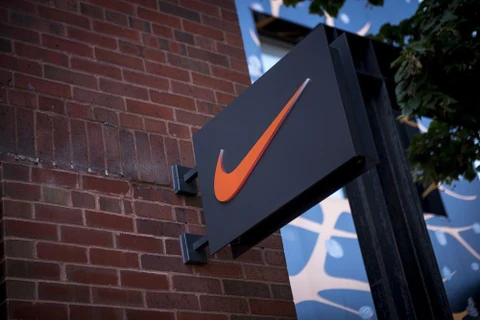 [Video] Nike bị phạt hơn 14 triệu USD vì cản trở các CLB buôn bán 