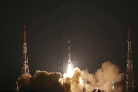Một vụ phóng tên lửa của Ấn Độ. (Nguồn: theverge.com) 