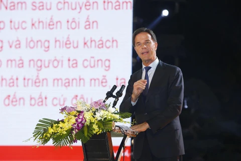 Thủ tướng Hà Lan Mark Rutte phát biểu tại chương trình thời trang Hà Lan tại Hà Nội. (Ảnh: Lâm Khánh/TTXVN) 