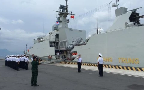 Tàu 016-Quang Trung kết thúc Diễn tập ADMM+ tại Singapore