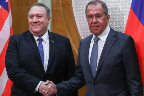 Ngoại trưởng Mỹ Mike Pompeo và người đồng cấp Nga Sergei Lavrov. (Nguồn: TASS/Getty) 